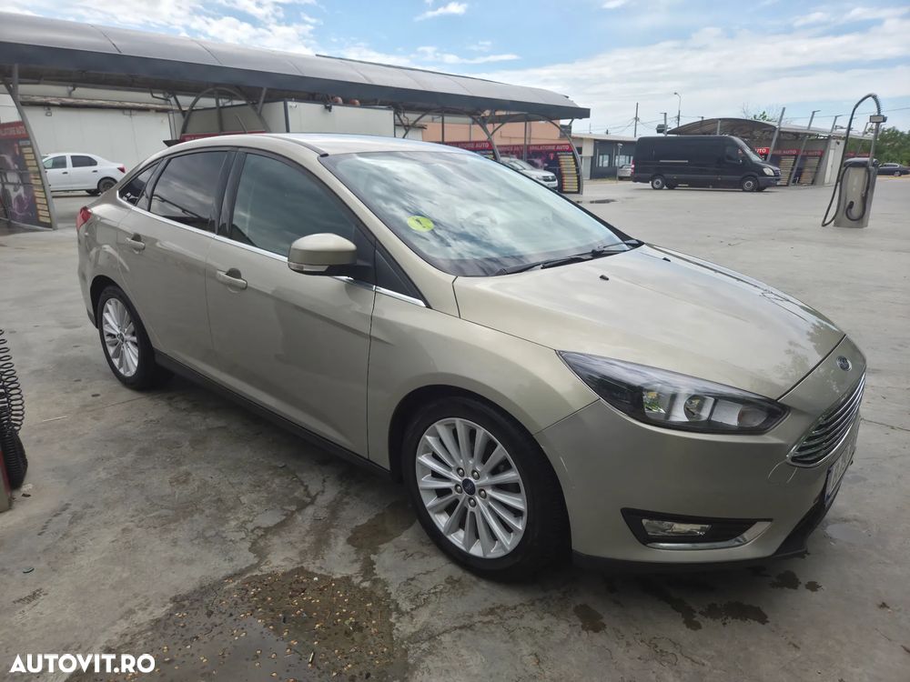 Ford Focus 1.0 EcoBoost Titanium - 7