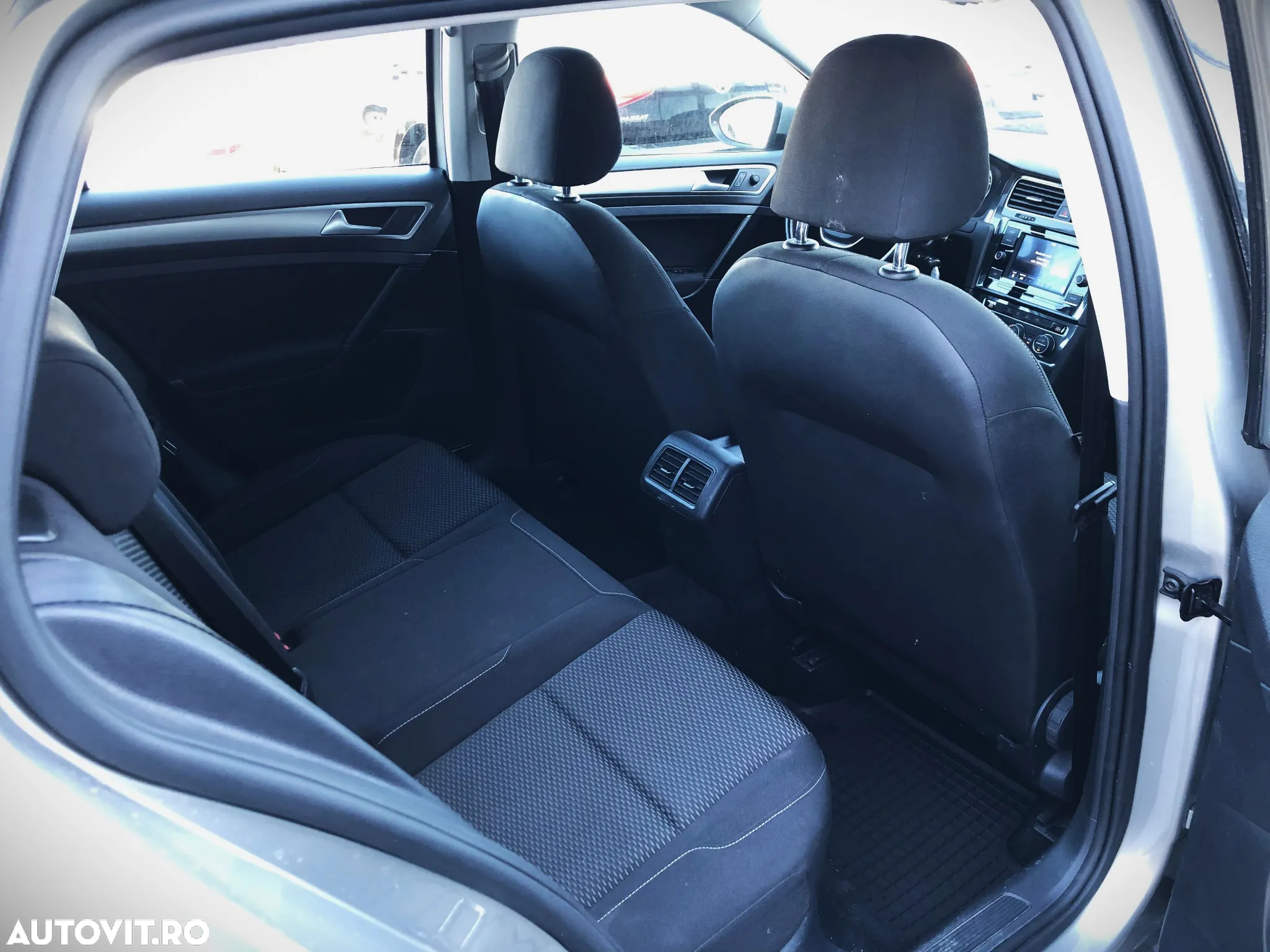 Volkswagen Golf 1.0 TSI Comfortline - 14