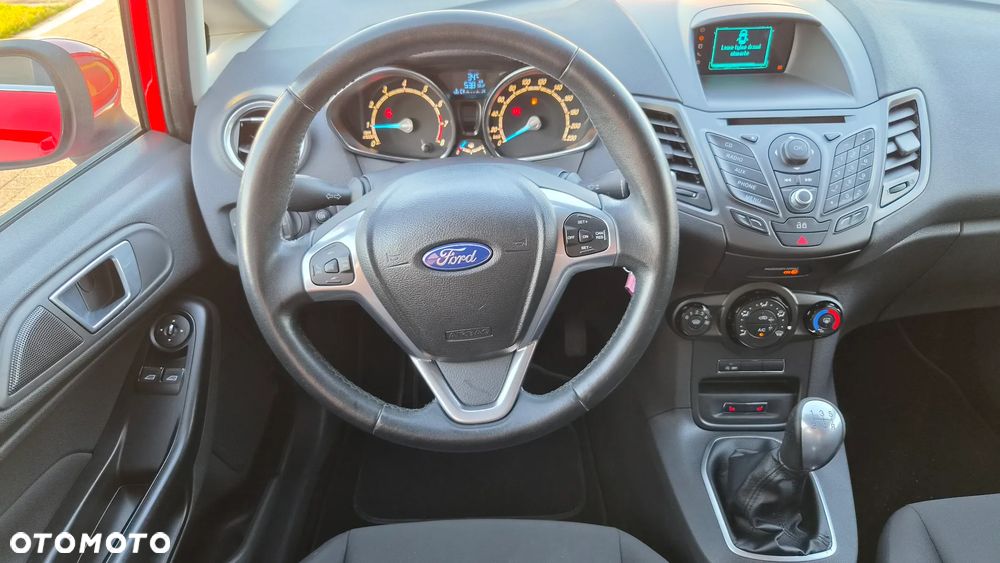 Ford Fiesta 1.0 EcoBoost Titanium - 9
