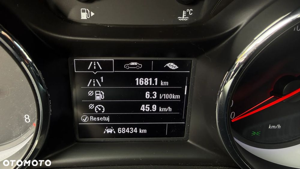 Opel Astra - 16