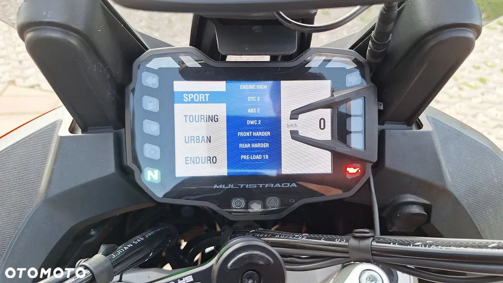 Ducati Multistrada - 24