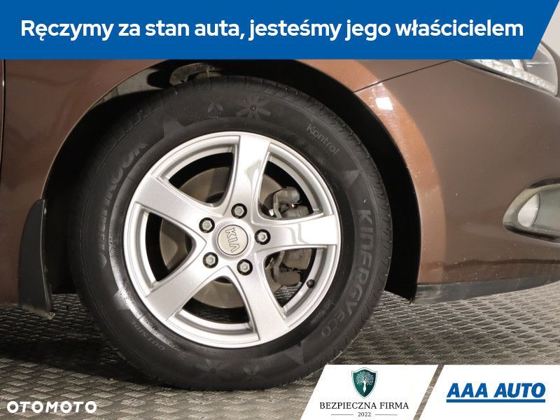 Kia Ceed - 16