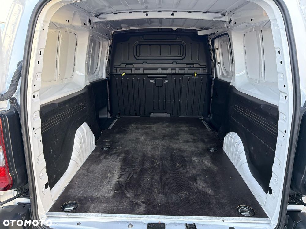 Toyota PROACE CITY - 21