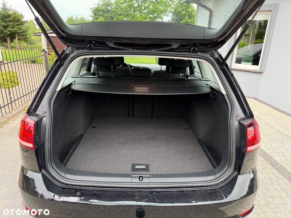 Volkswagen Golf 1.5 TSI BlueMotion ACT DSG Highline - 11