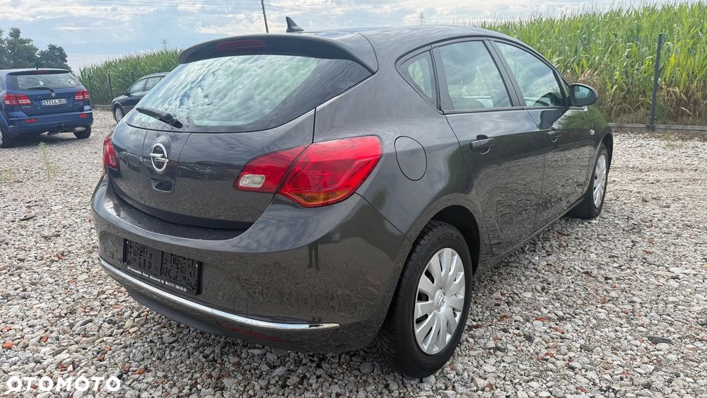 Opel Astra 1.6 CDTI Dynamic - 5