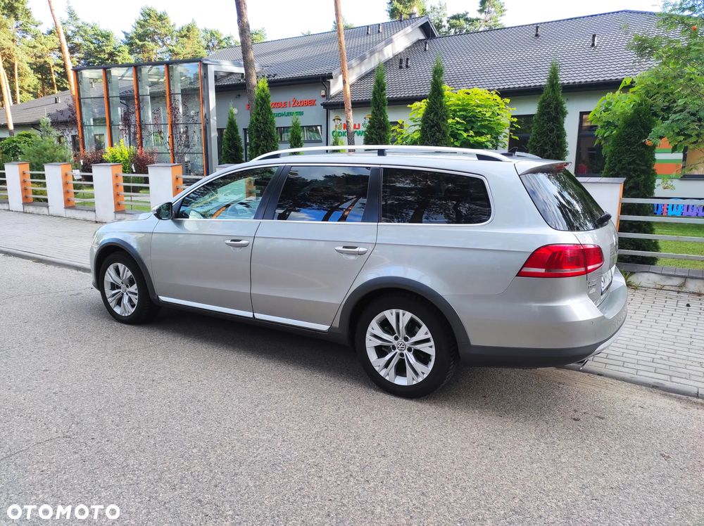 Volkswagen Passat 2.0 TDI BMT 4Mot Highline DSG - 14