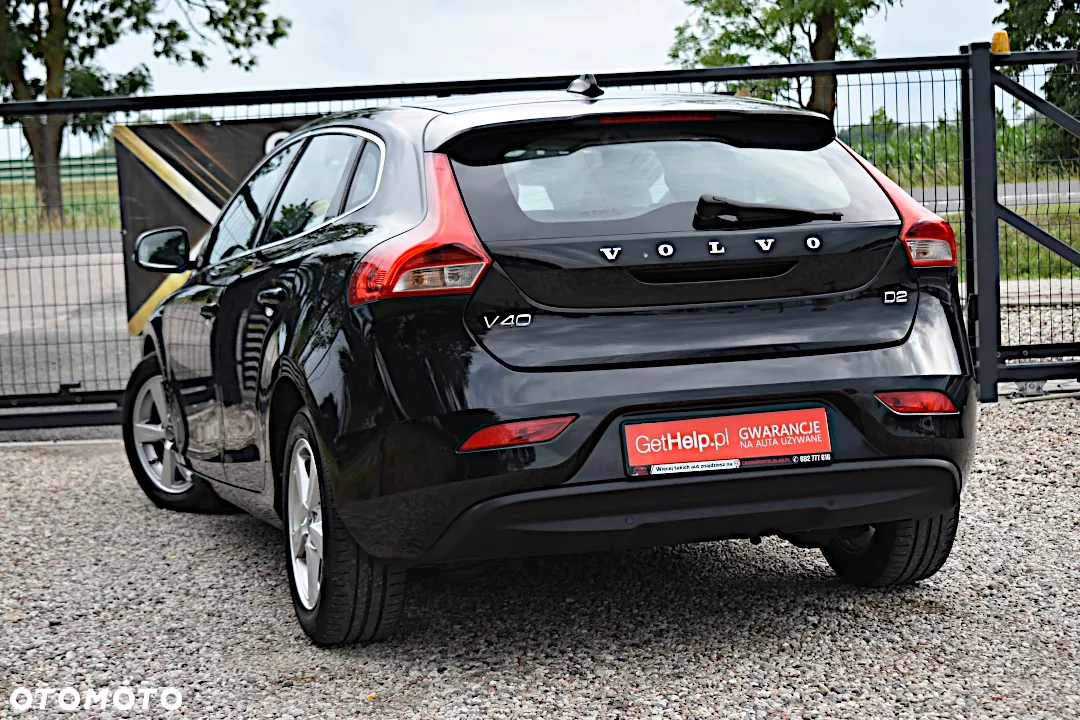 Volvo V40 D2 Momentum - 3