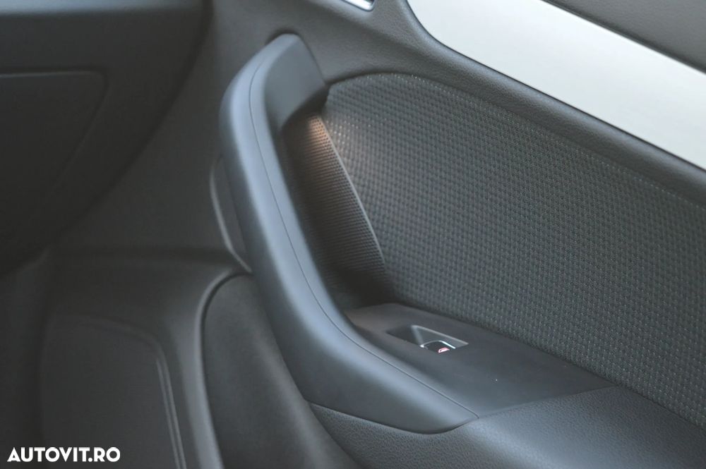 Audi Q3 2.0 TDI Quattro - 36