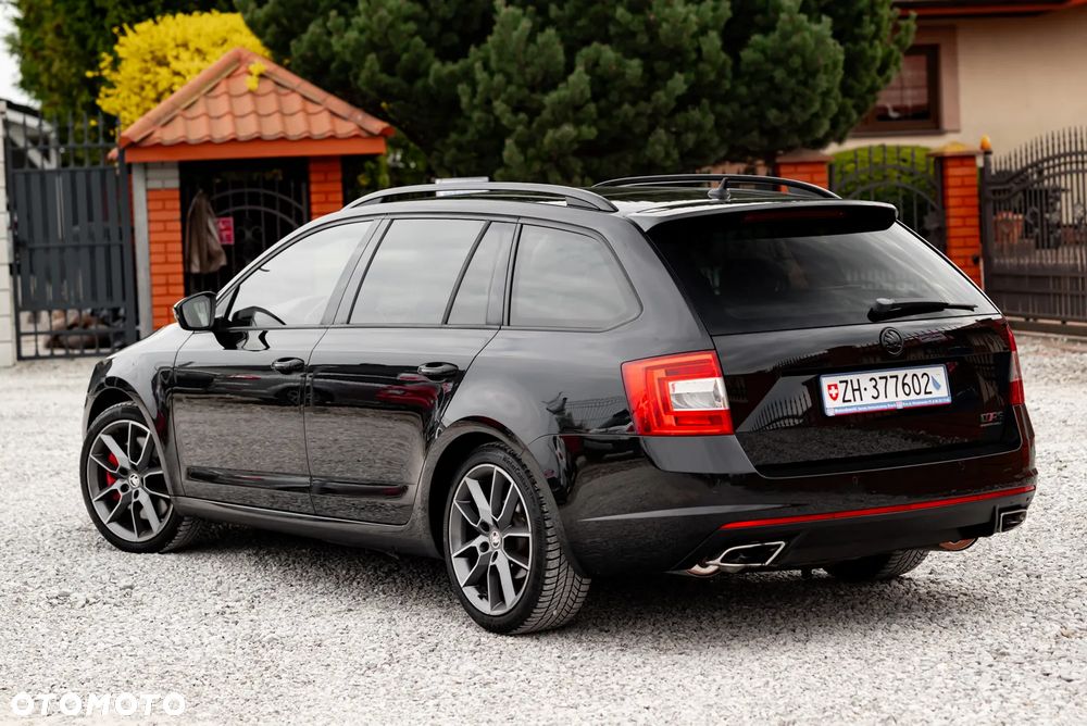 Skoda Octavia 2.0 TSI (Green tec) DSG RS - 13