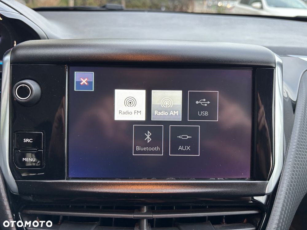 Peugeot 2008 PureTech 110 Stop&Start EAT6 Allure - 22