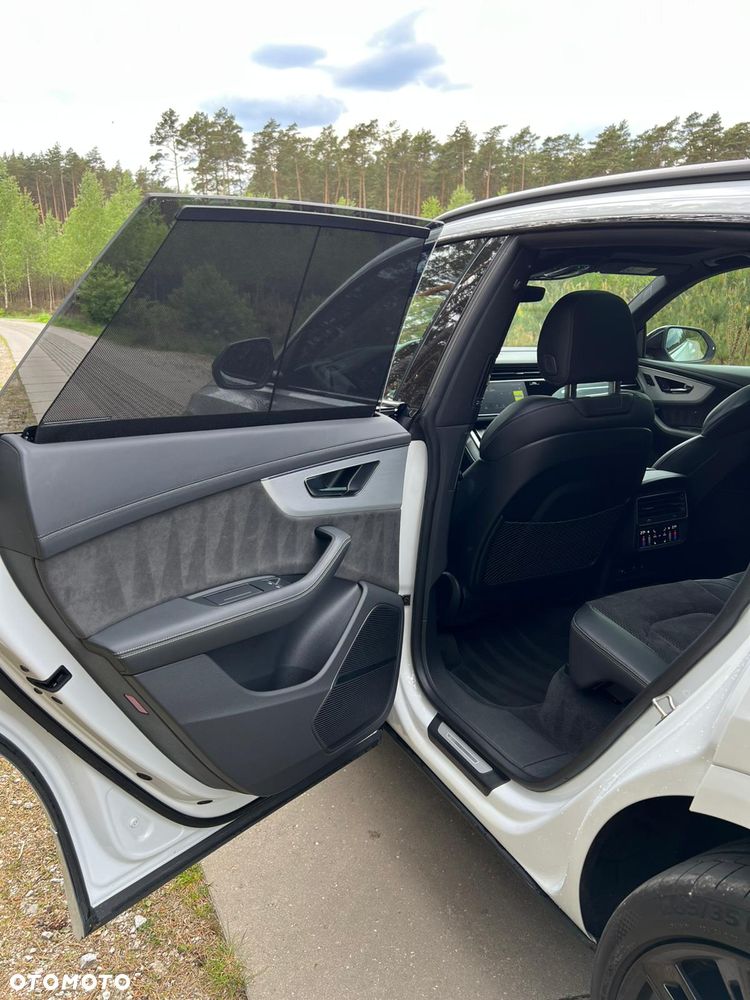 Audi SQ8 - 14