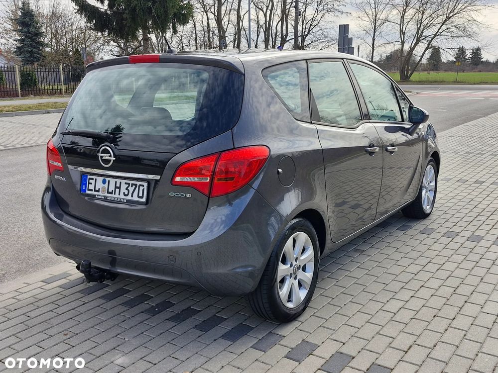 Opel Meriva 1.4 T Cosmo S&S - 3