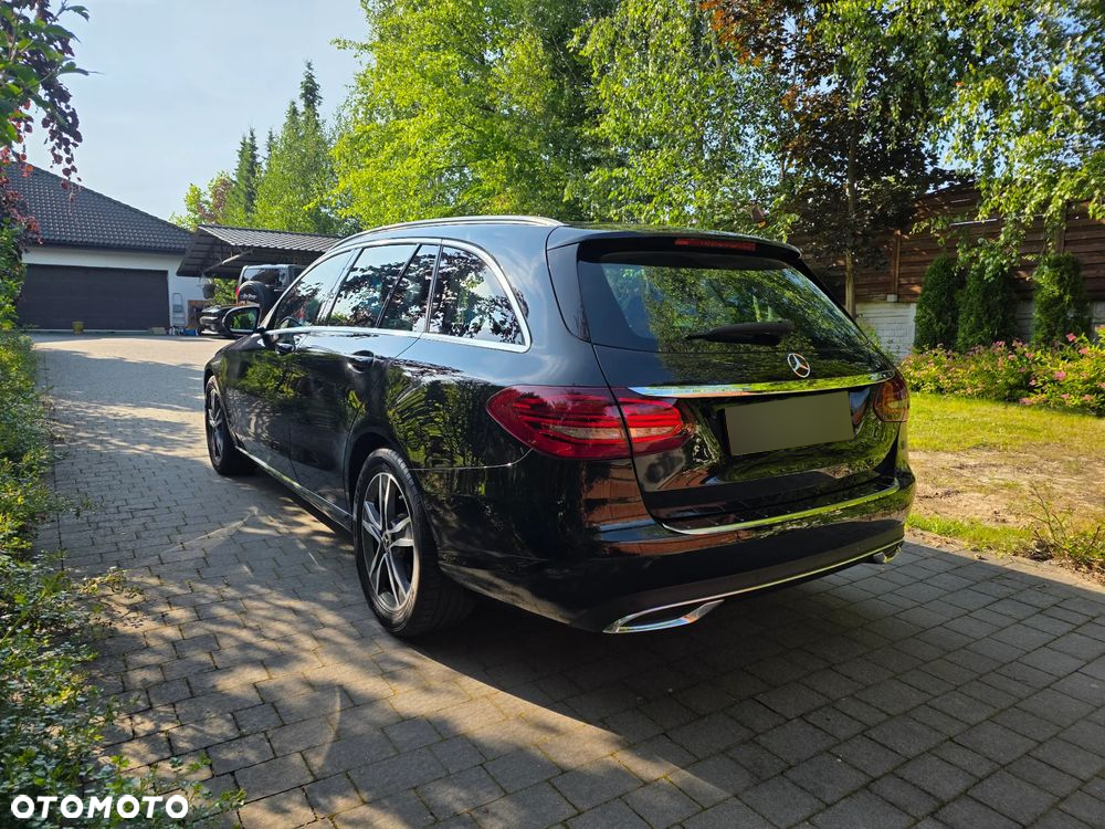Mercedes-Benz Klasa C 180 9G-TRONIC - 4