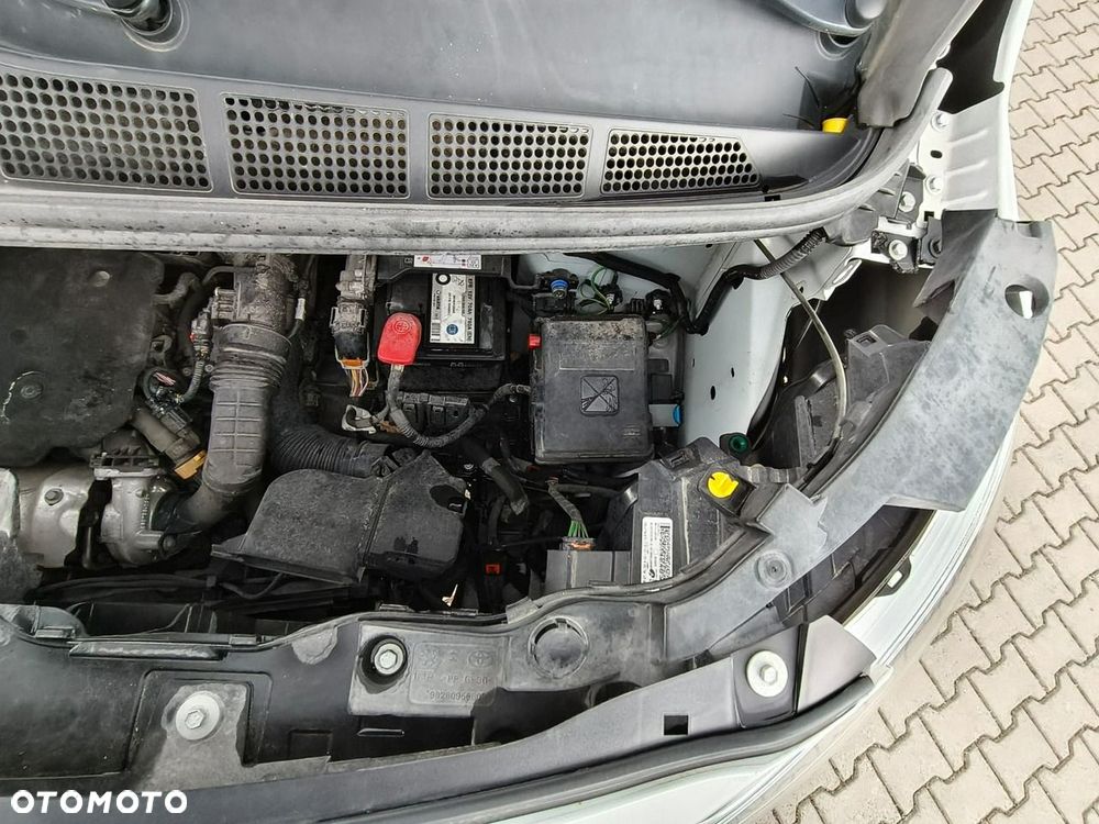 Peugeot Expert - 18