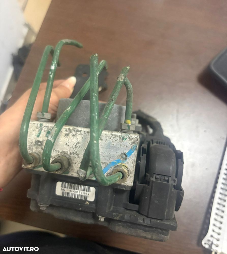 Pompă ABS Dacia Duster  Megane 2 Nissan Qashqai J10 8200846463 0265232384 - 1