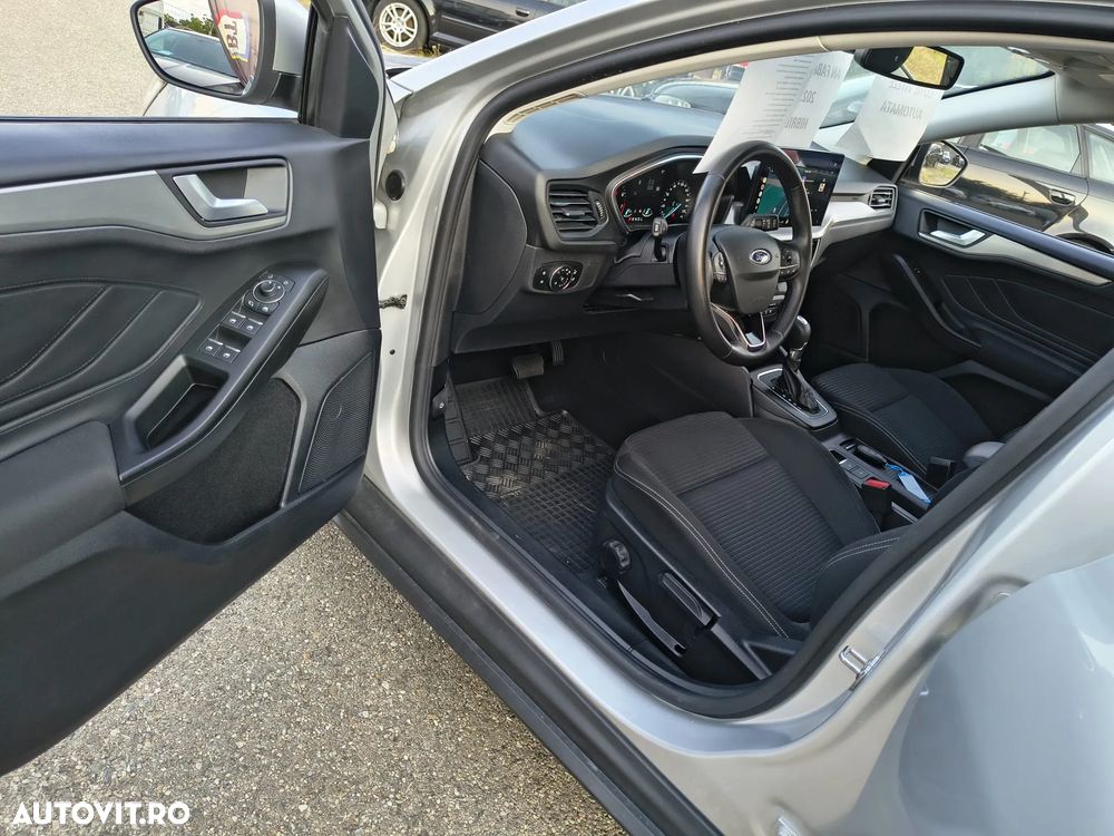 Ford Focus 1.0 EcoBoost MHEV Titanium - 6