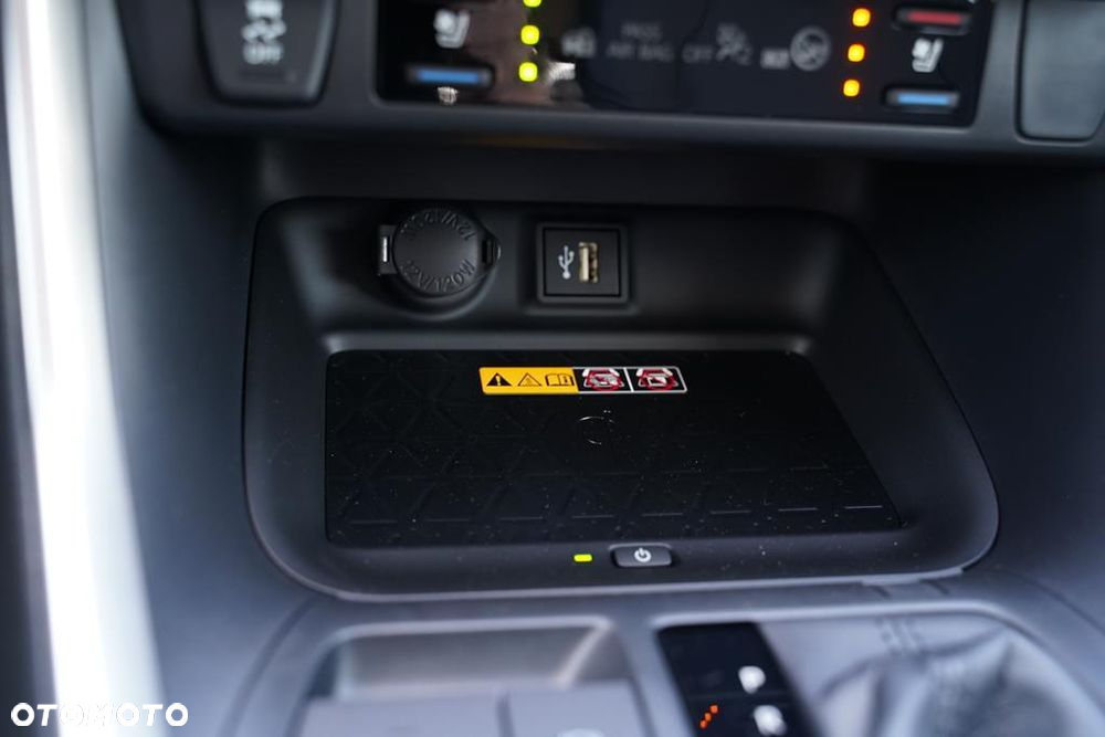 Toyota RAV4 2.5 Hybrid Executive 4x4 - 21