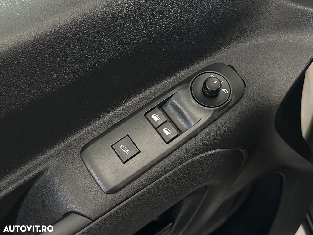 Peugeot Partner - 13