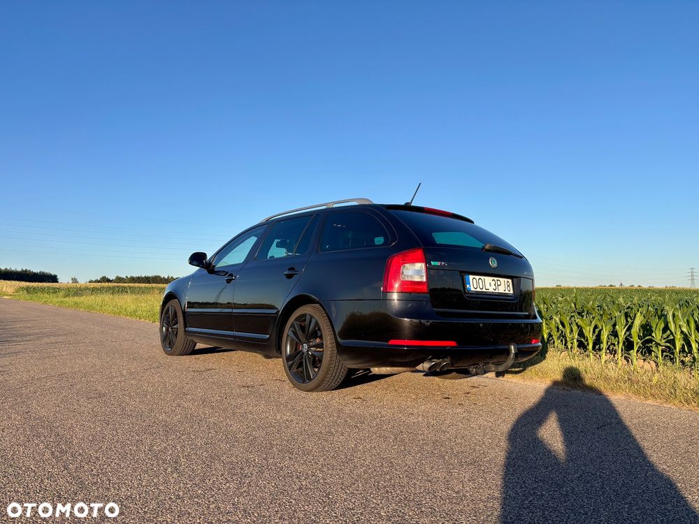 Skoda Octavia 2.0 TDI DPF RS DSG - 12