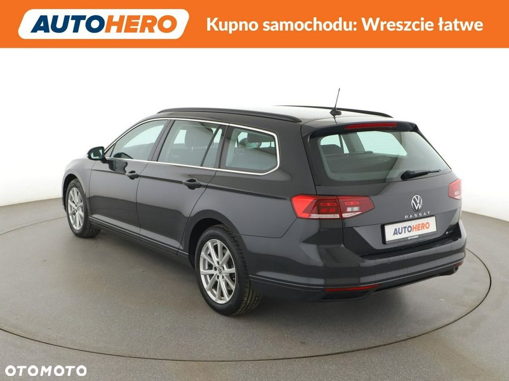 Volkswagen Passat Variant 2.0 TDI SCR DSG 4Motion Business - 5