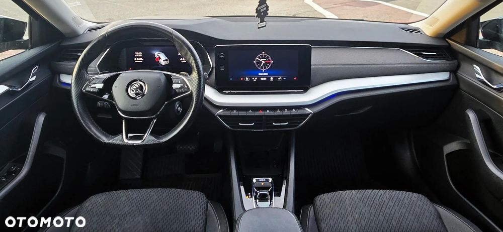 Skoda Octavia 2.0 TDI 4x4 Style DSG - 6