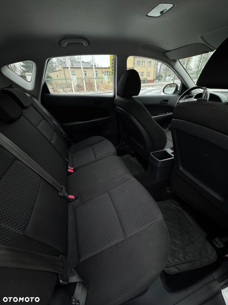 Hyundai i30 1.6 CRDi Base - 7