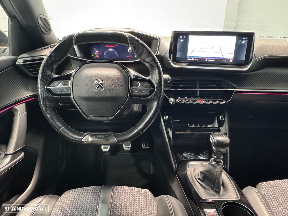 Peugeot 2008 1.5 BlueHDi GT - 15