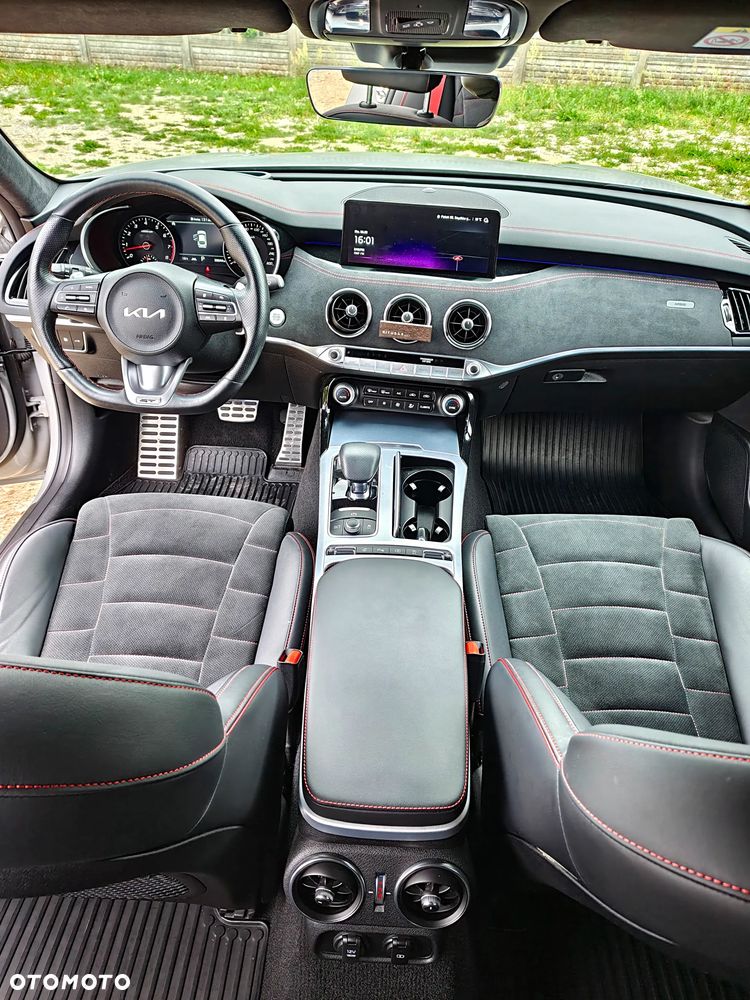Kia Stinger 3.3 T-GDI V6 GT Prestige Line AWD - 15