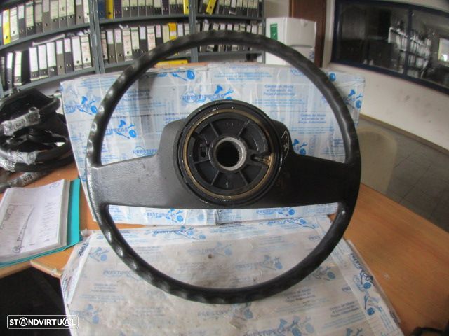 Volante Vol606 VOLVO FL 614 2001 5.5 210Cv 2P CINZA - 2