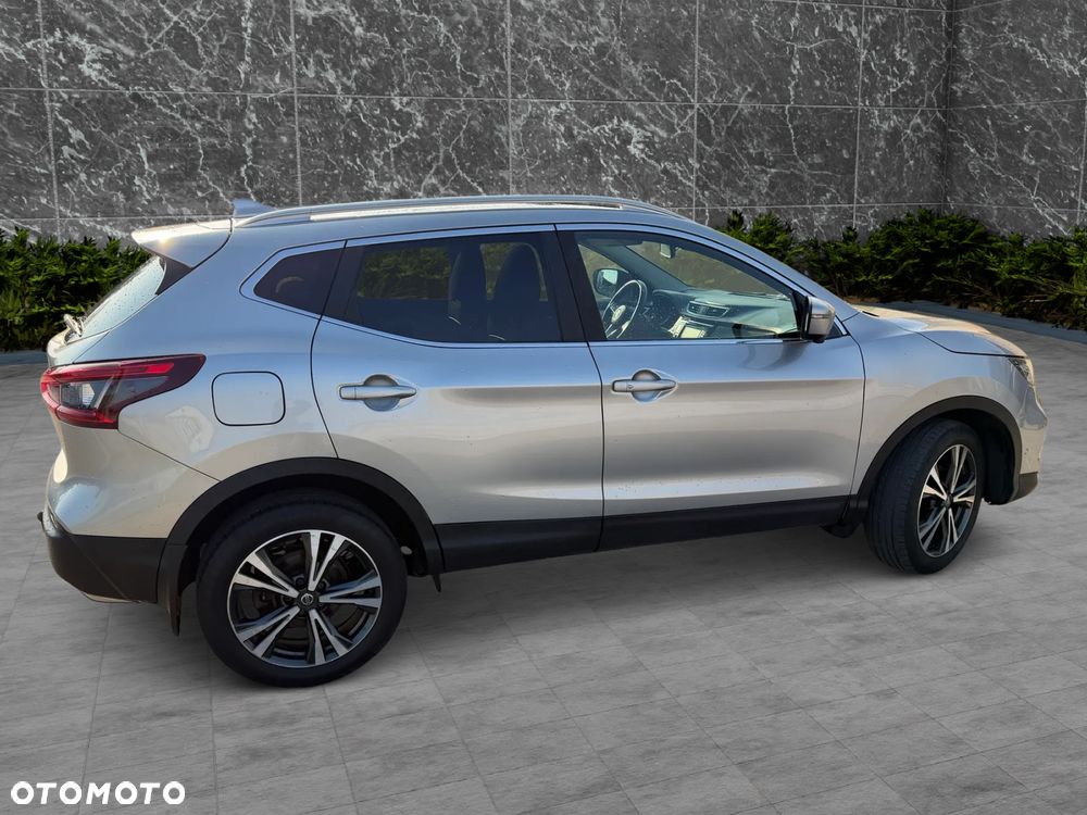 Nissan Qashqai 1.2 DIG-T Xtronic TEKNA - 5