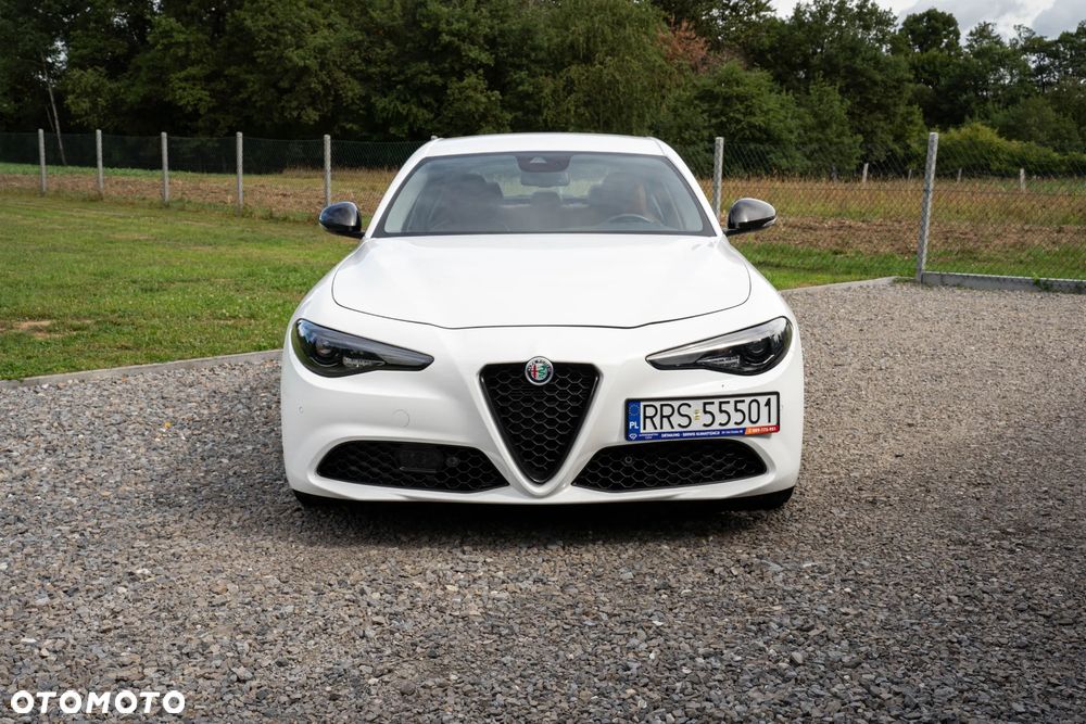 Alfa Romeo Giulia - 3
