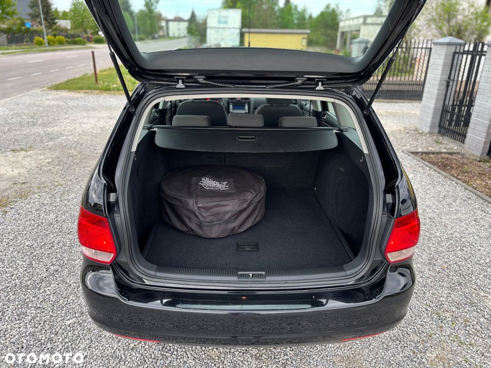 Volkswagen Golf - 17