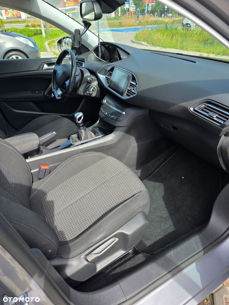 Peugeot 308 1.5 BlueHDi Active S&S - 17