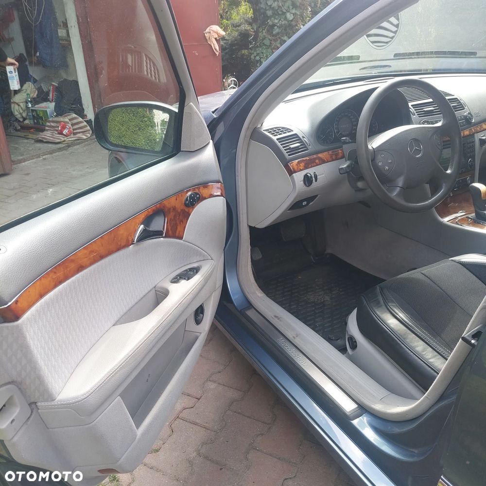 Mercedes-Benz Klasa E - 11