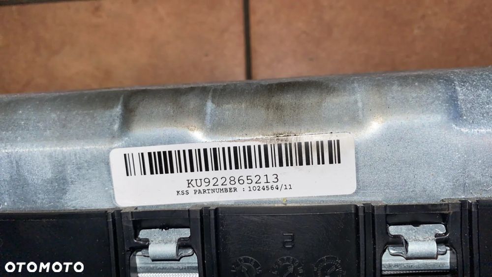 PODUSZKA KOLANOWA KIEROWCY LEWA BMW F30 F32 KU922865213 - 3