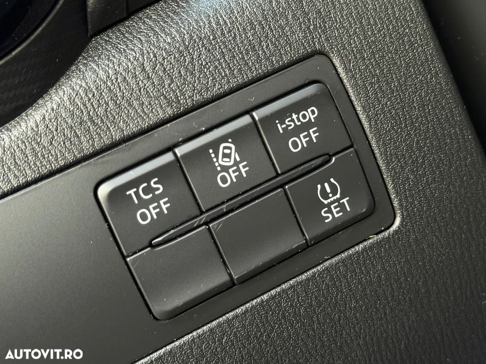 Mazda CX-3 CD105 4x4 AT Revolution Top - 31