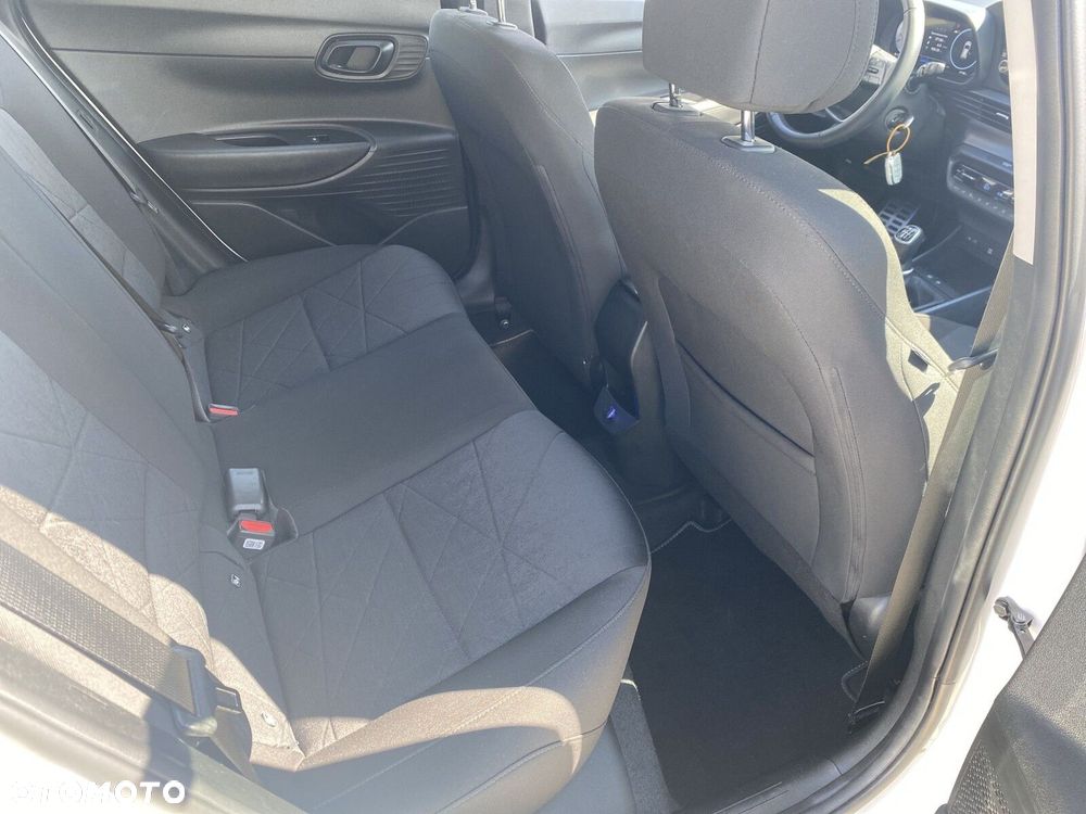 Hyundai Bayon - 14