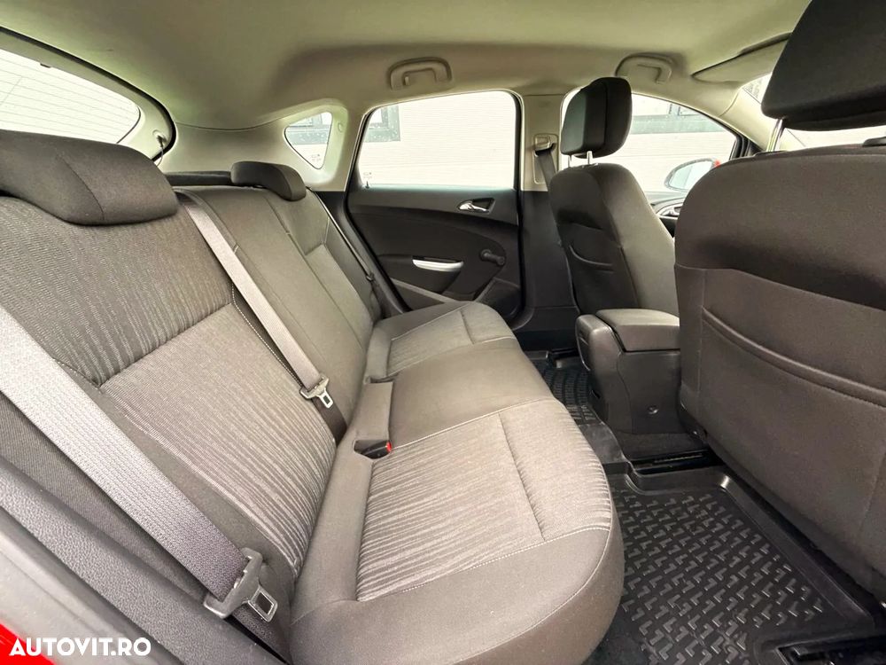 Opel Astra 1.7 CDTI DPF ecoFLEX Start/Stop 99g Active - 19