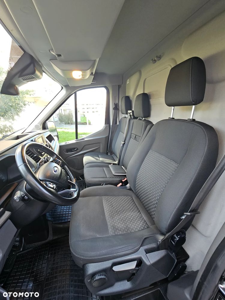 Ford Transit - 9
