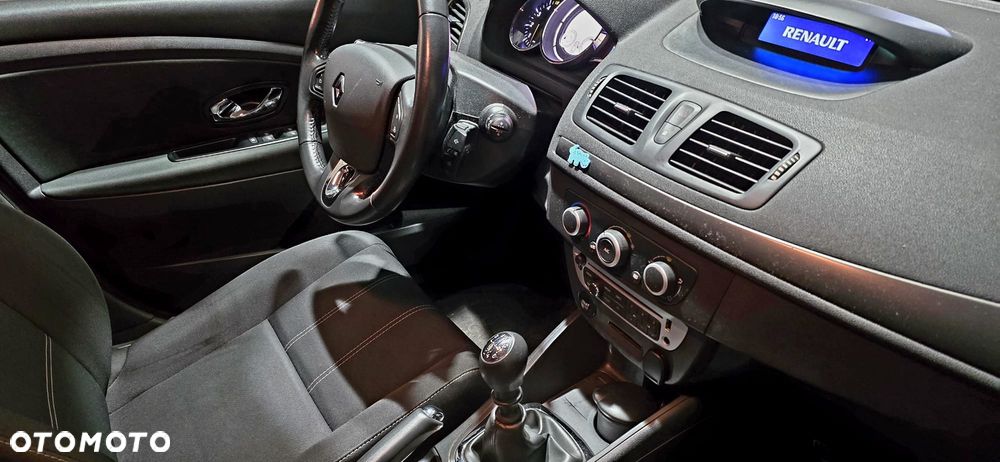 Renault Megane - 11