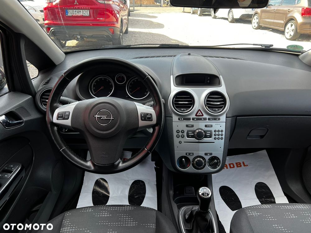 Opel Corsa 1.2 16V Selection 110 Jahre - 18