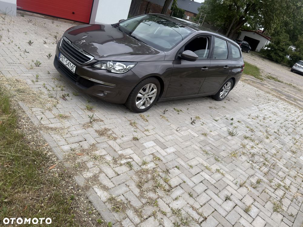 Peugeot 308 - 1