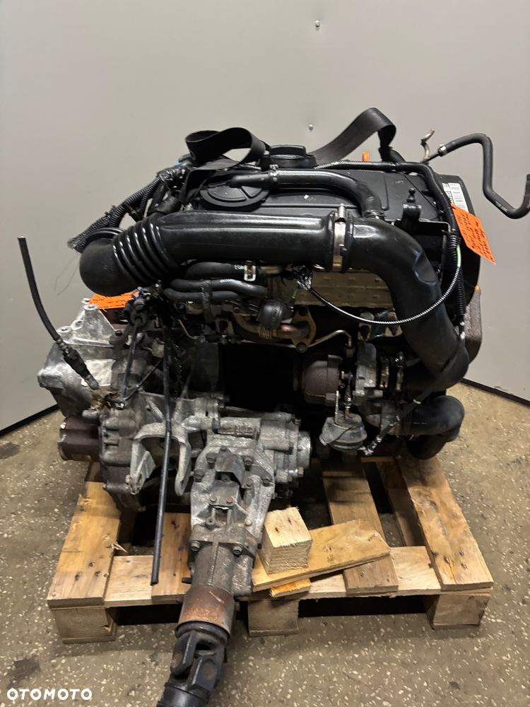 Silnik KOMPL  dodge Jeep 2.0   ECD BYL 2.0 film video 65 tys mil - 8