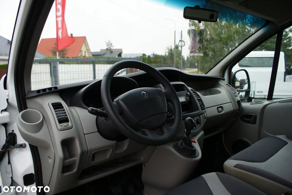 Renault Trafic - 9