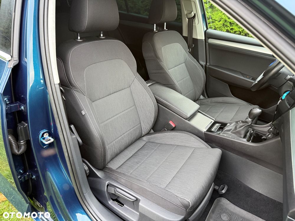 Skoda Superb 1.6 TDI Active Greenline - 8