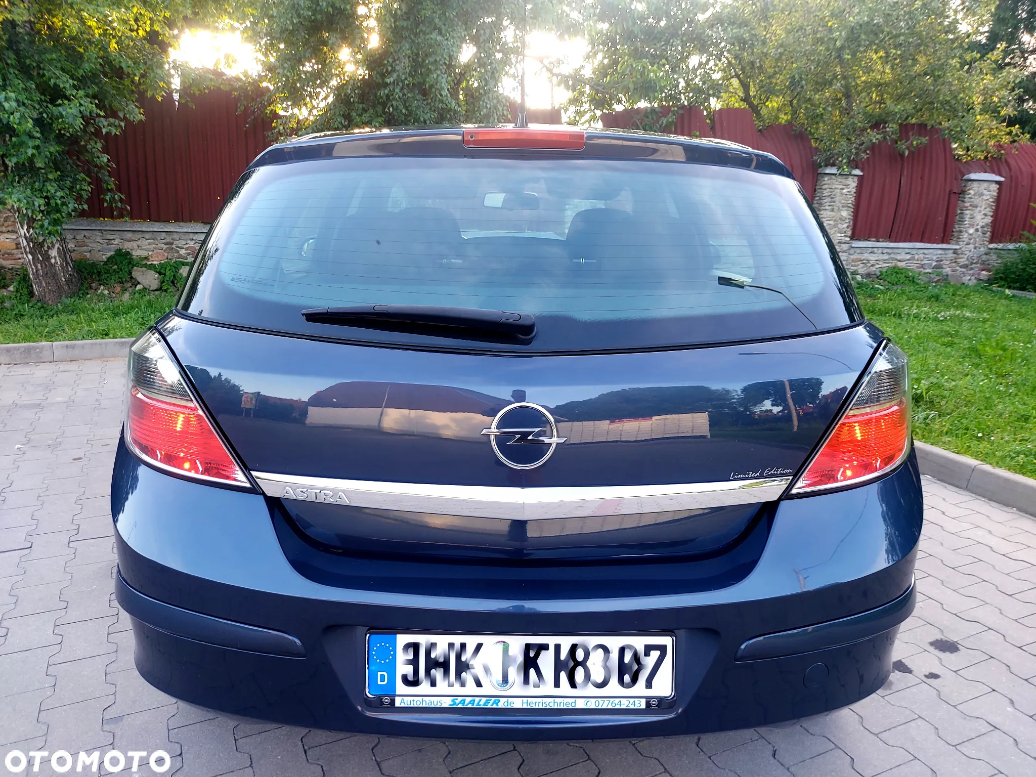 Opel Astra 1.8 Edition - 17