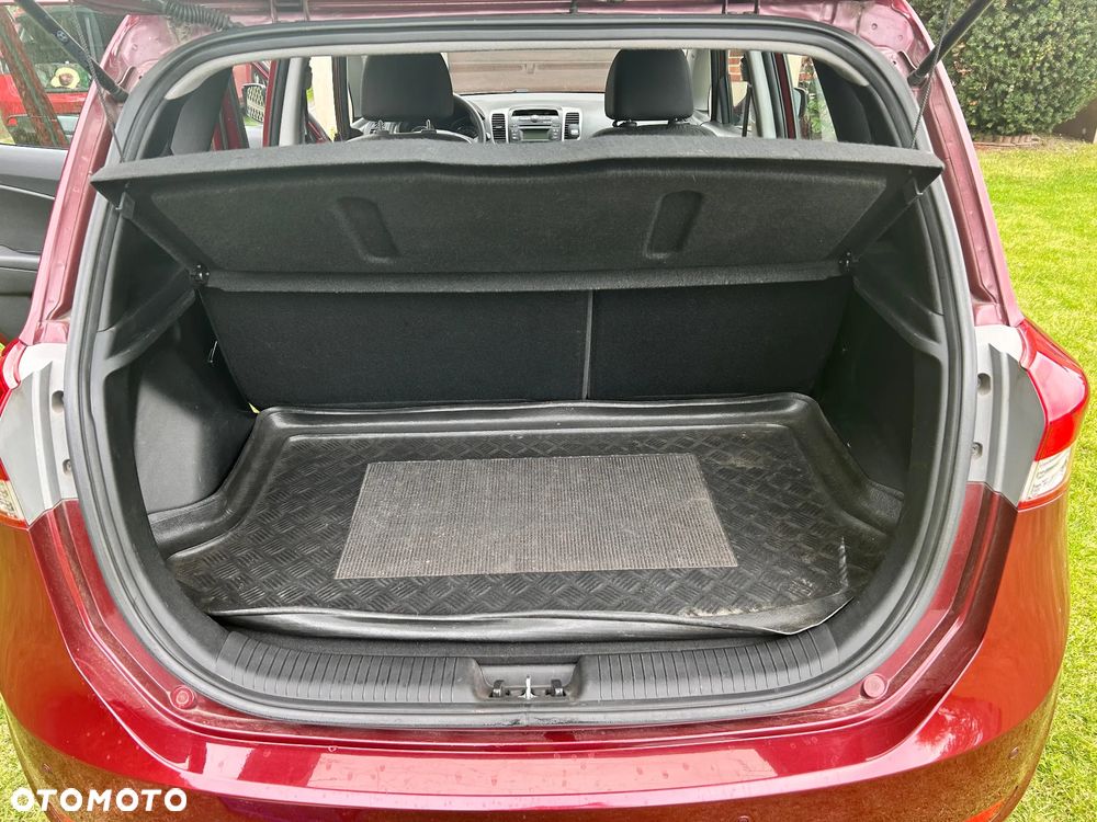 Hyundai ix20 1.4 BlueDrive Classic + - 3