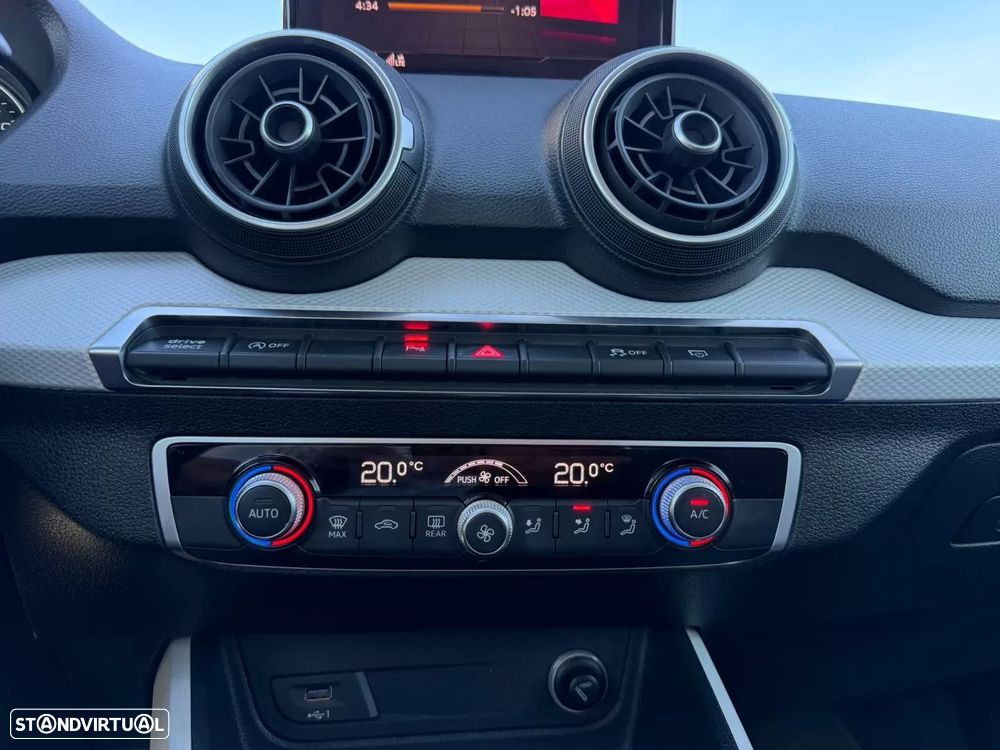 Audi Q2 1.6 TDI Design S tronic - 27