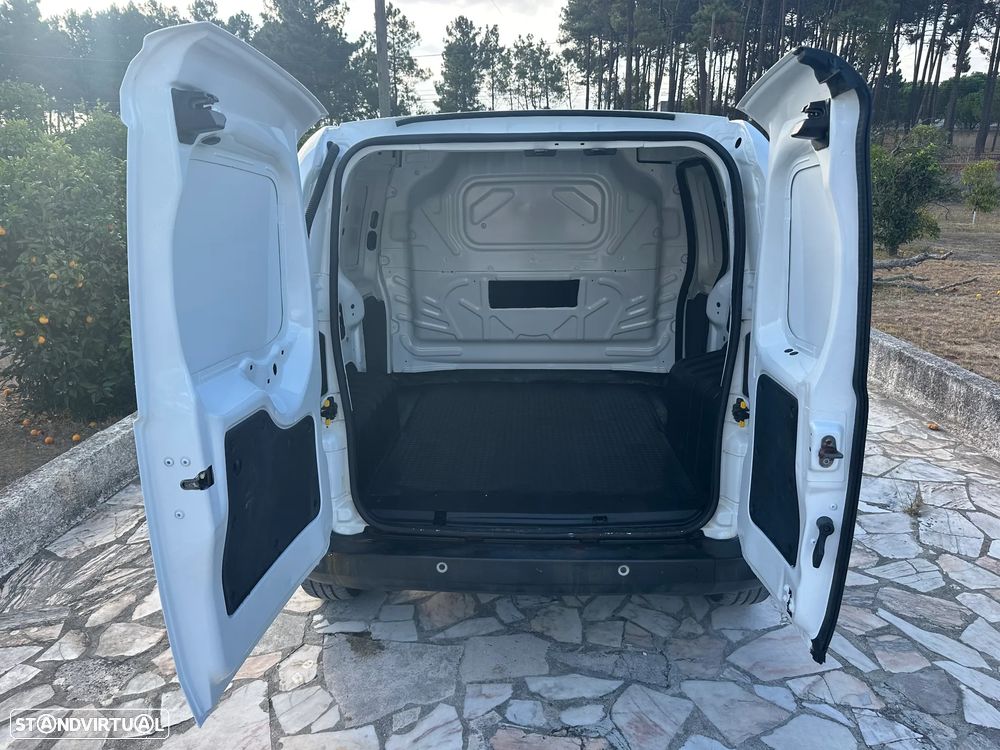 Fiat FIORINO 1.3 MJET - 23