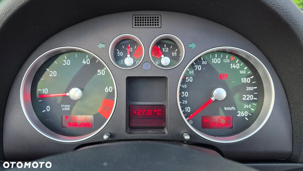 Audi TT Roadster 1.8 T - 18